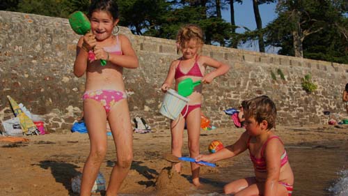 Gîtes au bord de la mer et proche d'une plage